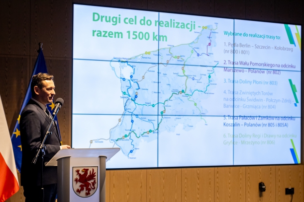 Wicemarszałek Województwa Zachodniopomorskiego opowiada o planach rozbudowy sieci tras rowerowych na Pomorzu Zachodnim